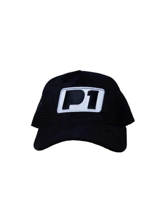 P1 Trucker – Black Edition